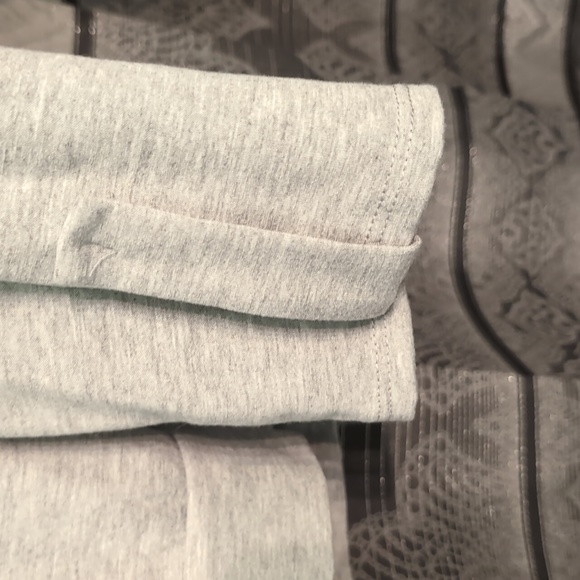 Grey basic top - Picture 3 of 5